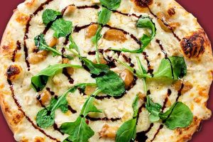 Roasted Garlic Chicken Pizza
